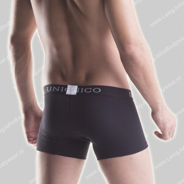 Mundo Unico Nederland Basic Corto Intenso