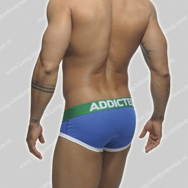 Addicted Nederland Basic Brief