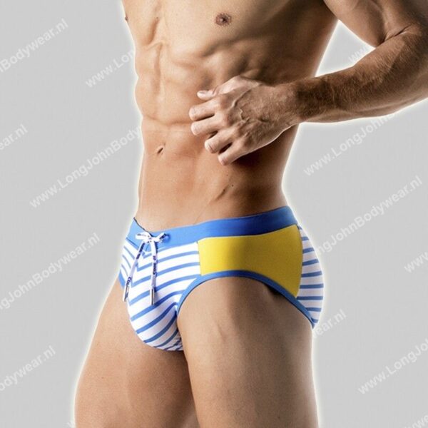 Code 22 Nederland Swim Naval Brief