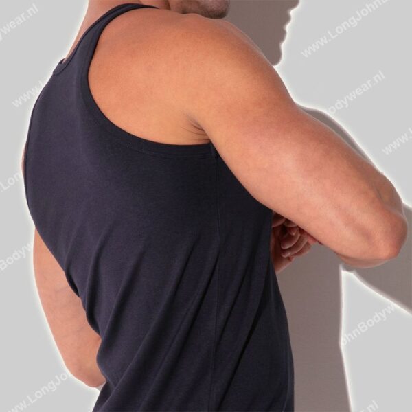 Code 22 Basic Tanktop