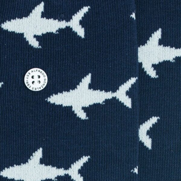 Alfredo Gonzales Sokken Shark Attack