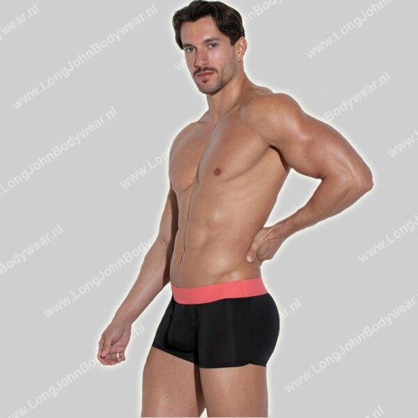 Code 22 Work Out Trunk