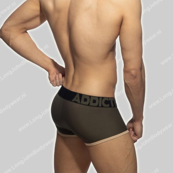 Addicted Naked Feeling Trunk