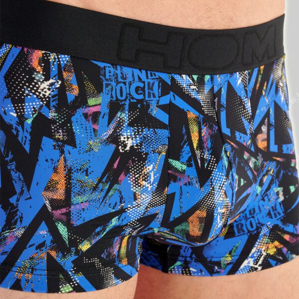 Hom Trunk Clash